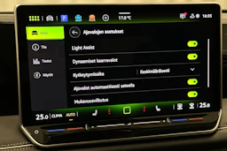 valkoinen Volkswagen Tiguan 2025 kuva 32.