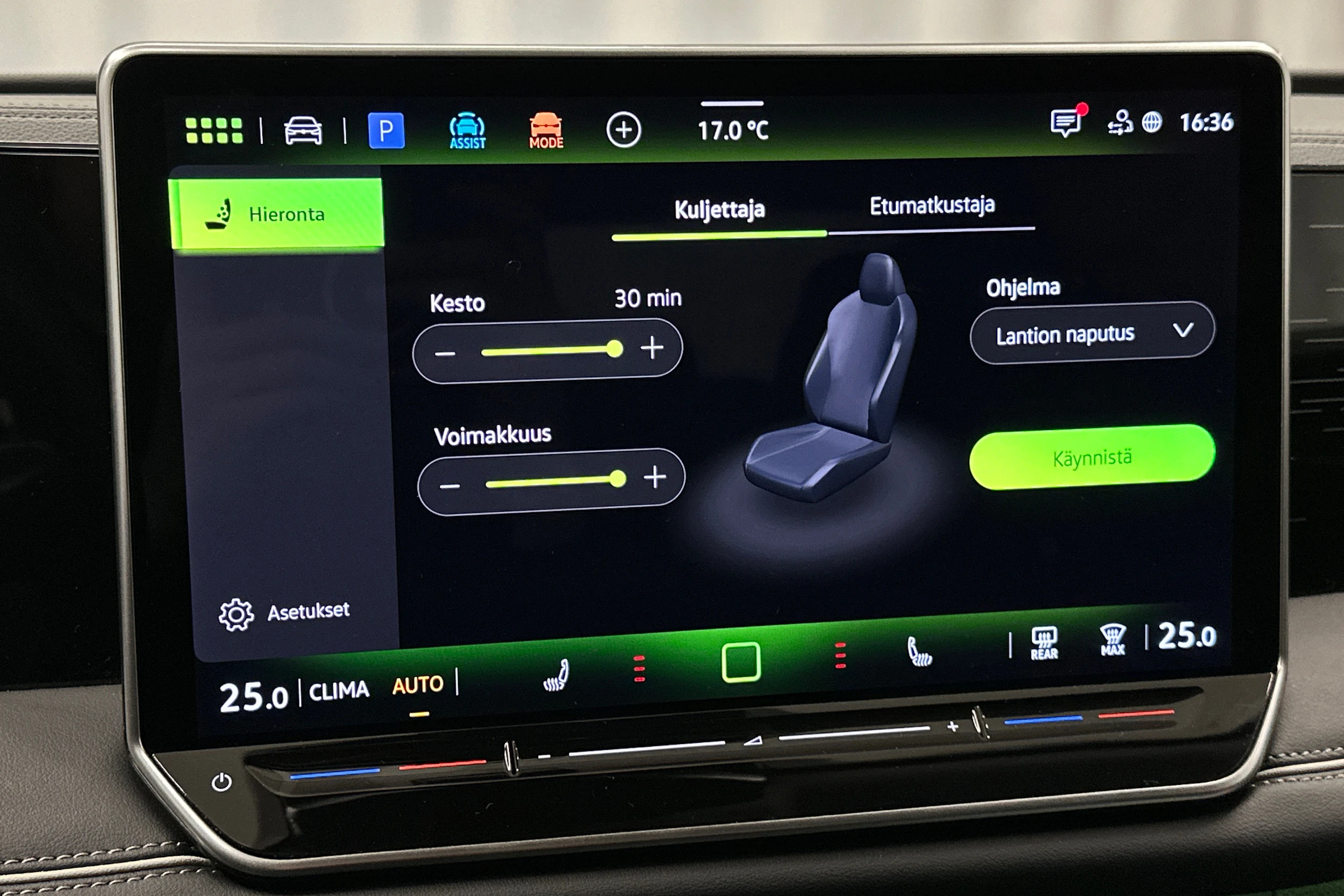 valkoinen Volkswagen Tiguan 2025 kuva 36.