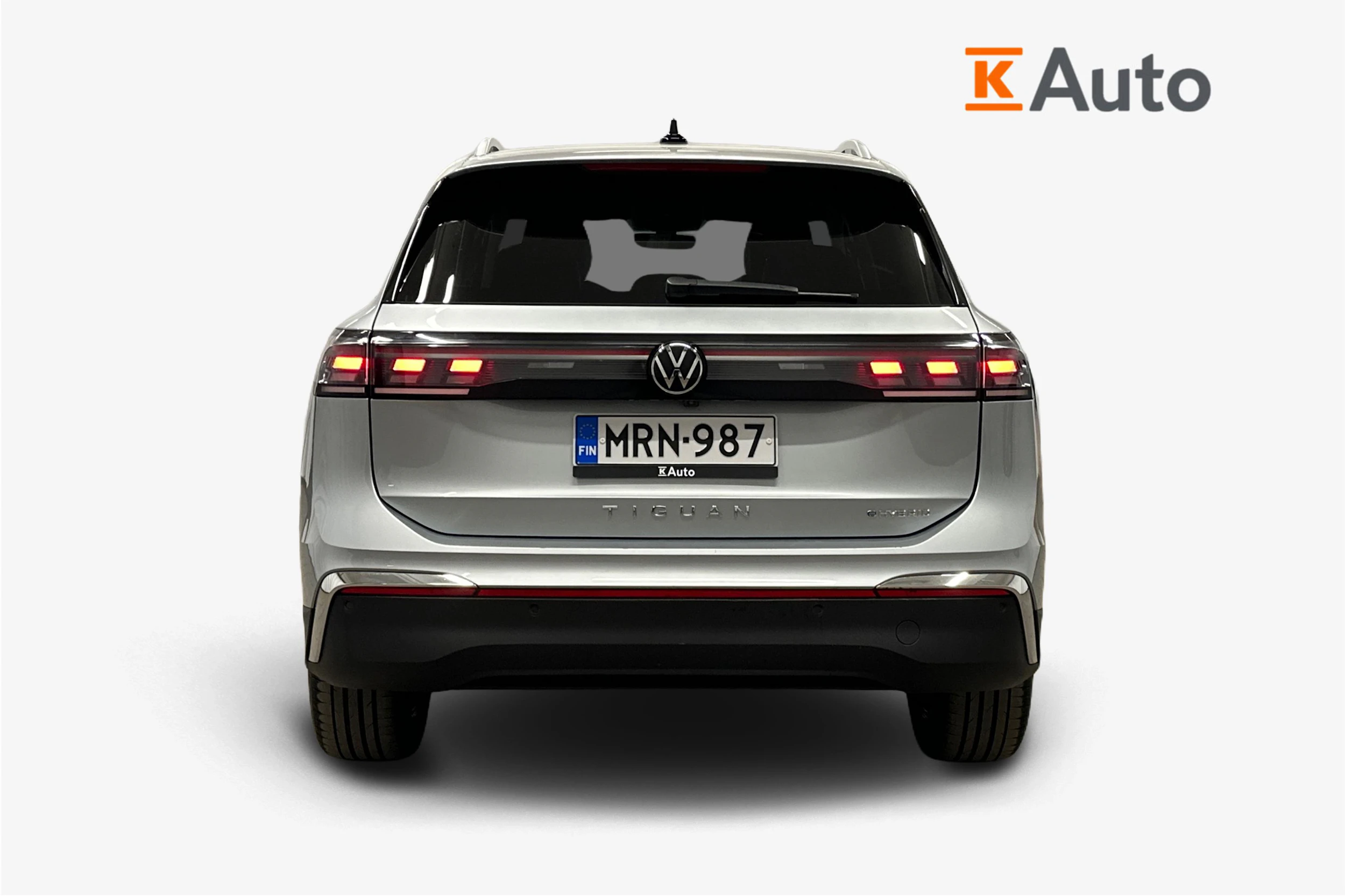 harmaa Volkswagen Tiguan 2025 kuva 3.