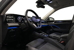 harmaa Volkswagen Tiguan 2025 kuva 6.