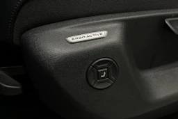 harmaa Volkswagen Tiguan 2025 kuva 15.