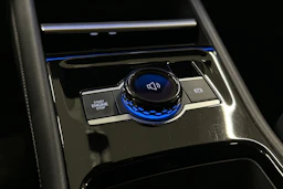 harmaa Volkswagen Tiguan 2025 kuva 32.