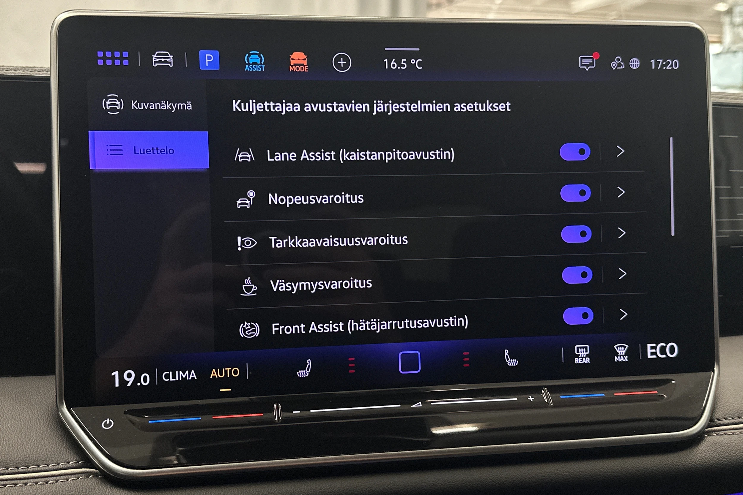 harmaa Volkswagen Tiguan 2025 kuva 23.