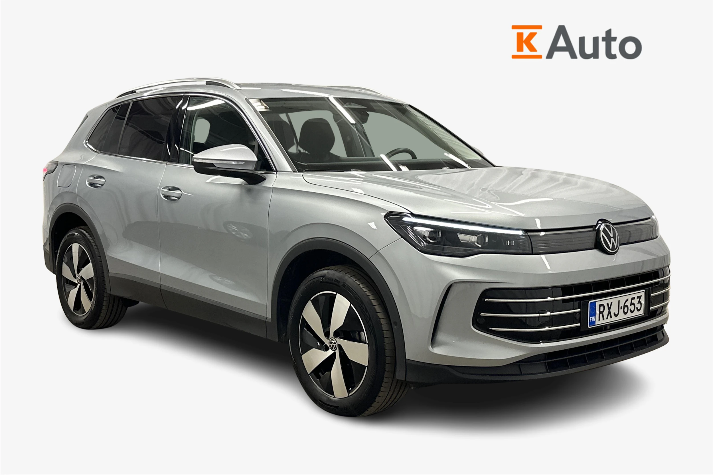 harmaa Volkswagen Tiguan 2025 kuva 1.