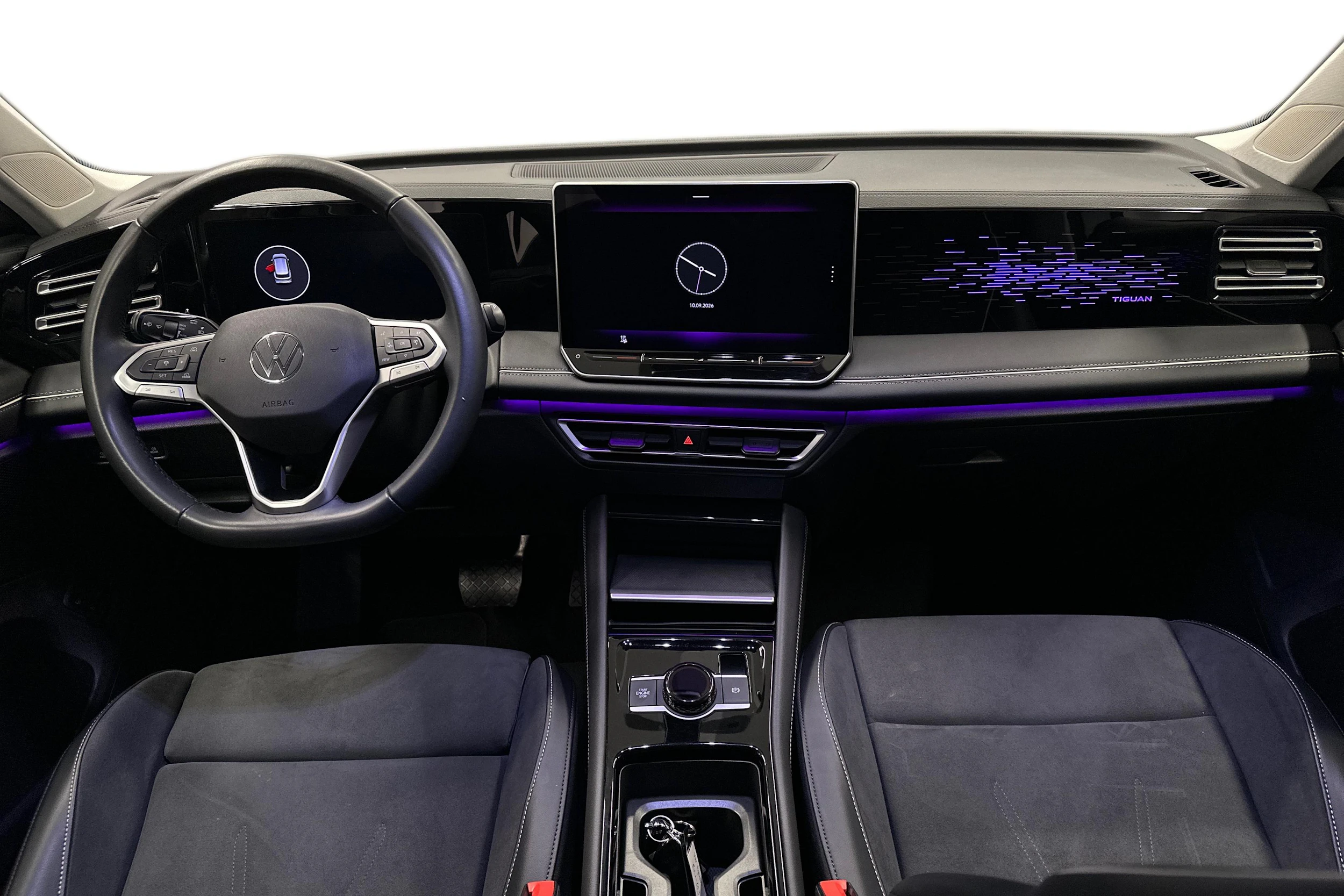 harmaa Volkswagen Tiguan 2025 kuva 7.