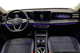 harmaa Volkswagen Tiguan 2025 kuva 7.