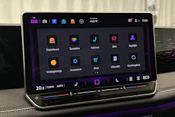 harmaa Volkswagen Tiguan 2025 kuva 18.