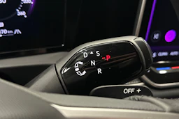 harmaa Volkswagen Tiguan 2025 kuva 30.