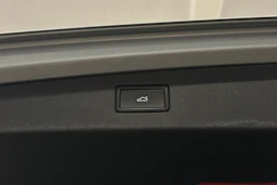 harmaa Volkswagen Tiguan 2025 kuva 35.