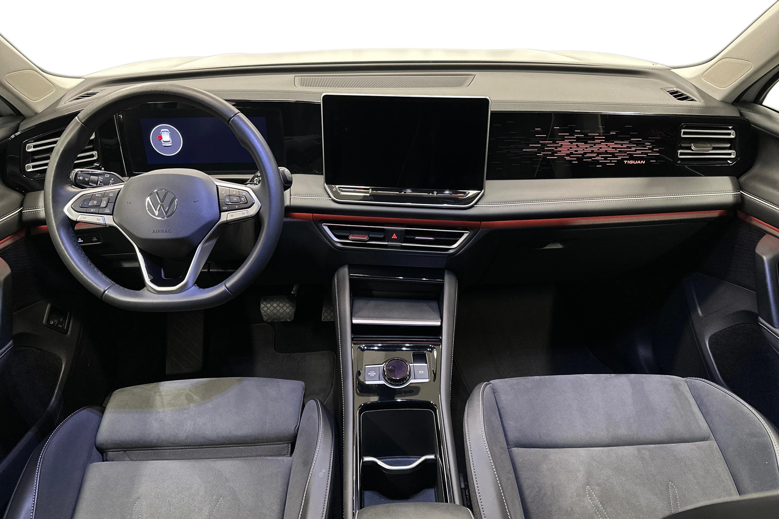 valkoinen Volkswagen Tiguan 2025 kuva 7.