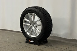 valkoinen Volkswagen Tiguan 2025 kuva 10.