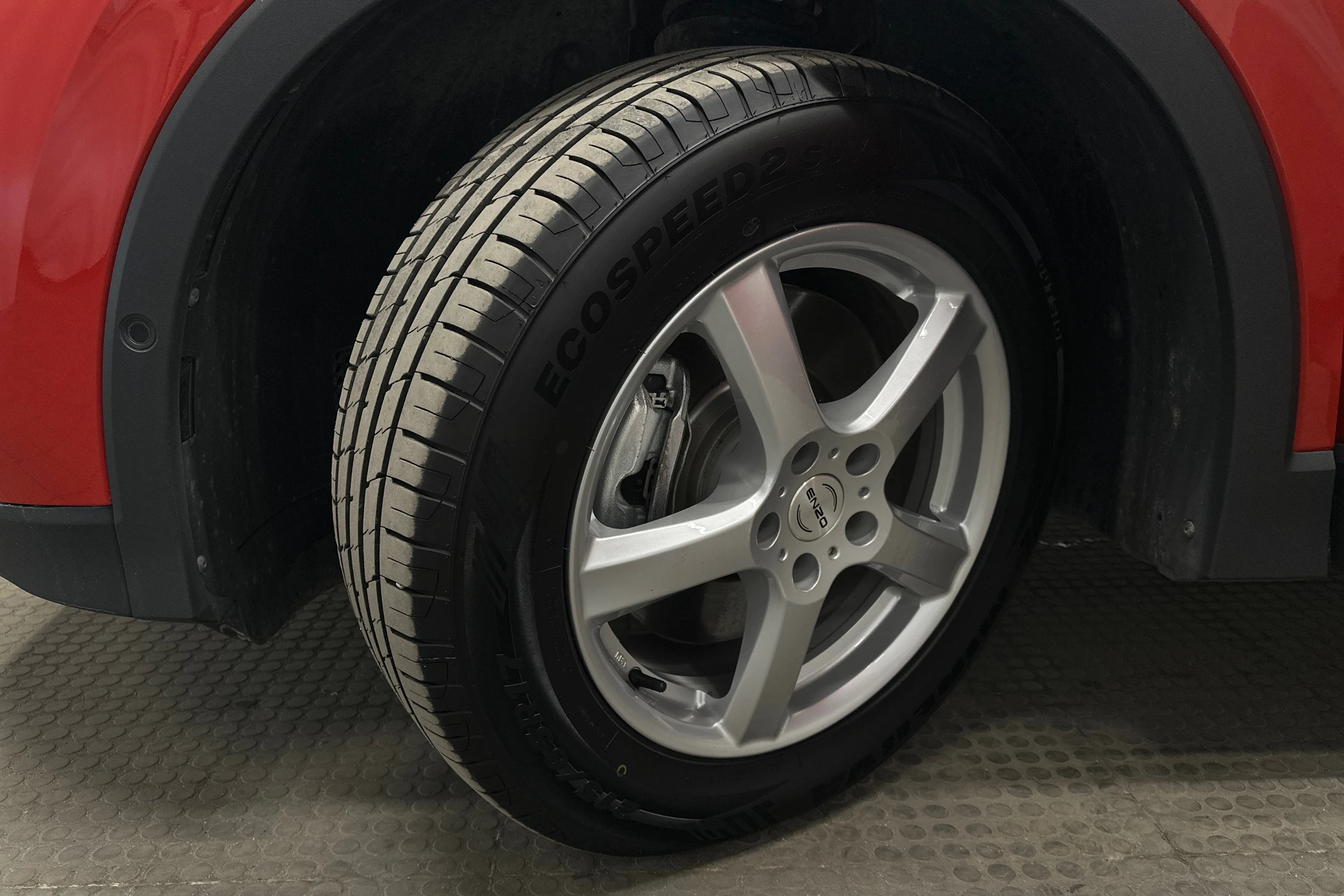 oranssi Volkswagen Tiguan 2025 kuva 10.