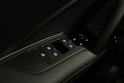 oranssi Volkswagen Tiguan 2025 kuva 14.