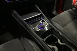 punainen Volkswagen Tiguan 2025 kuva 37.