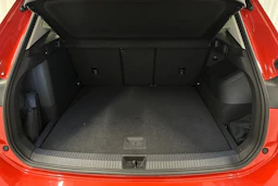 punainen Volkswagen Tiguan 2025 kuva 39.