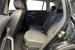 musta Volkswagen Tiguan 2025 kuva 8.