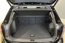 musta Volkswagen Tiguan 2025 kuva 11.