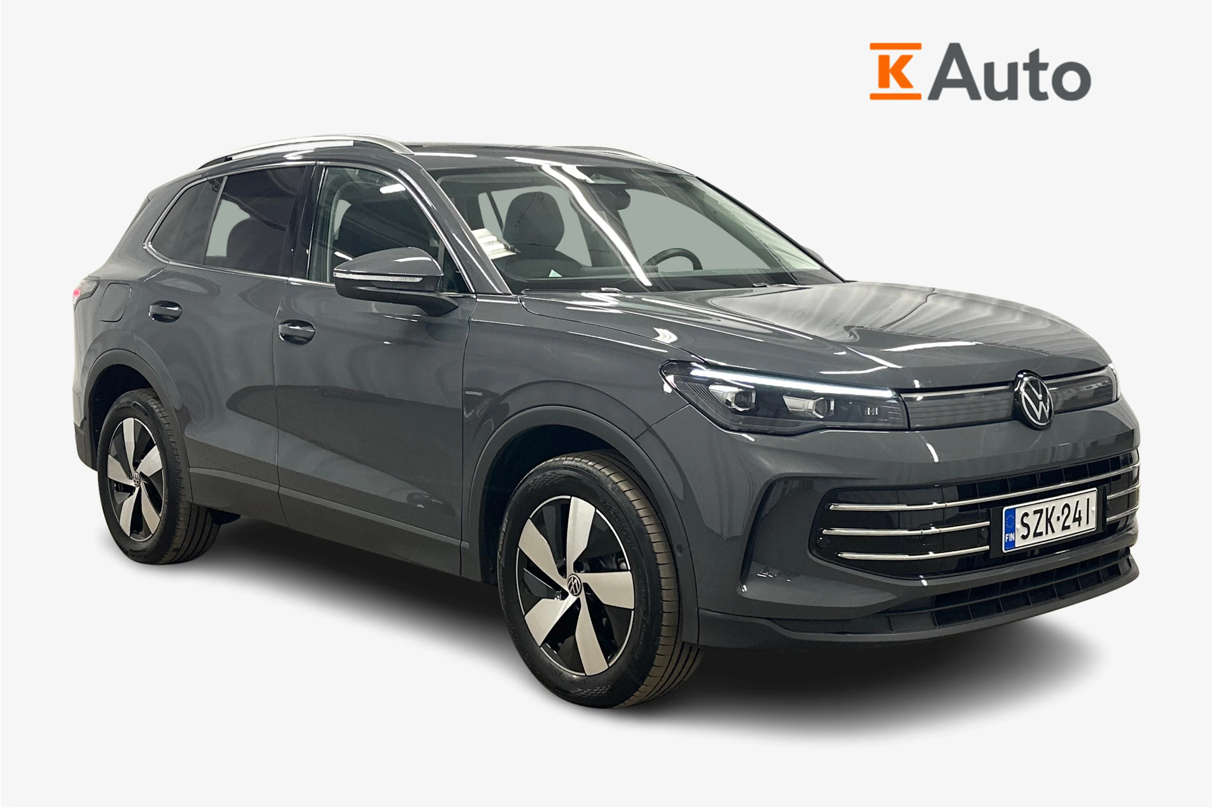 harmaa Volkswagen Tiguan 2025 kuva 1.
