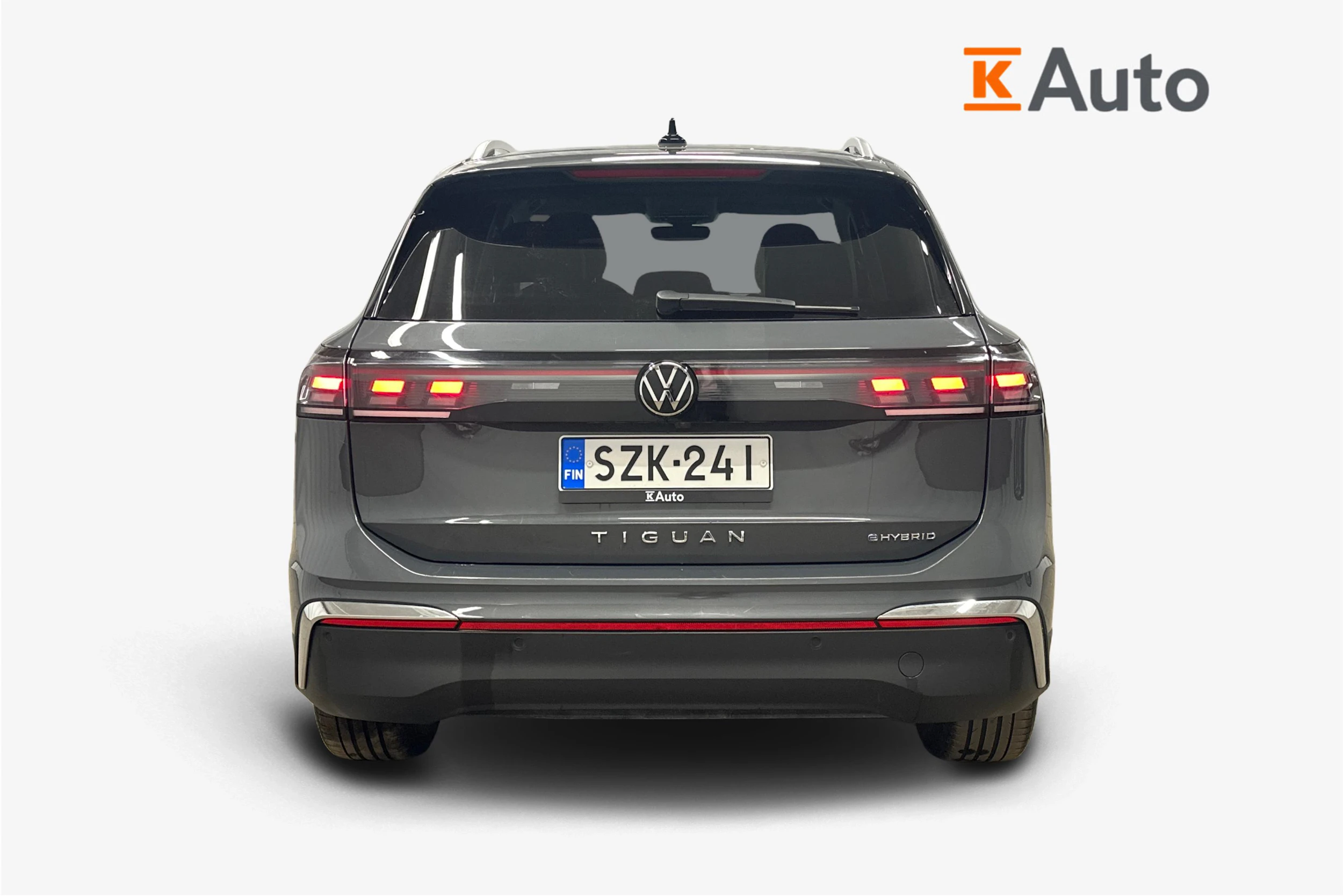harmaa Volkswagen Tiguan 2025 kuva 3.
