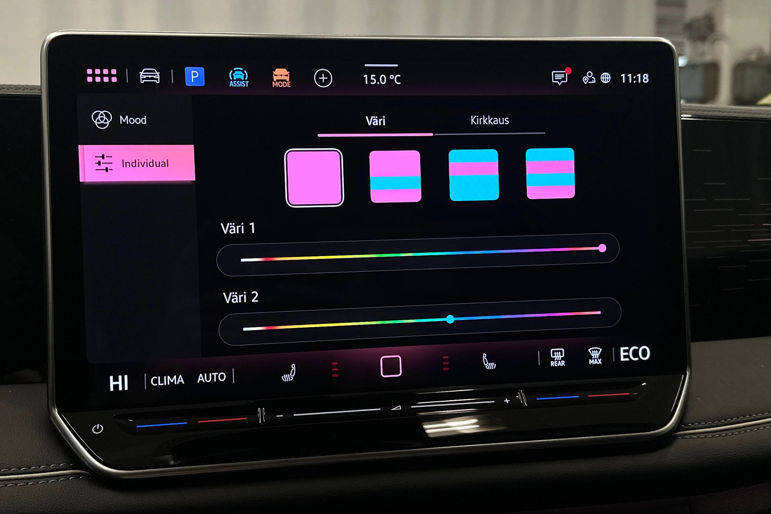 harmaa Volkswagen Tiguan 2025 kuva 28.