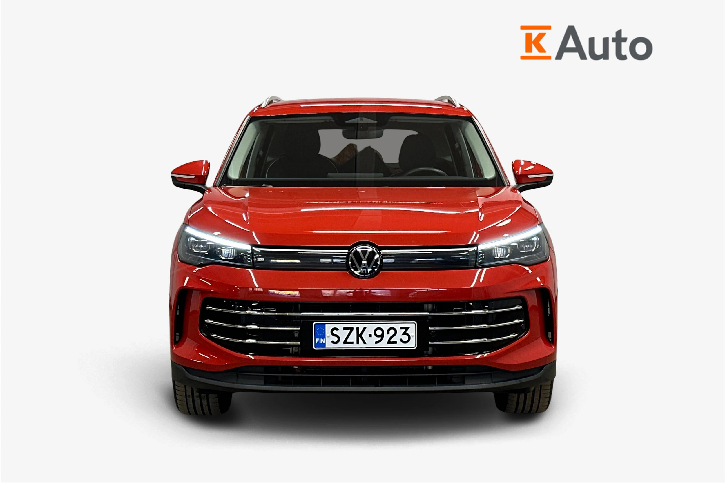 punainen Volkswagen Tiguan 2025 kuva 7.