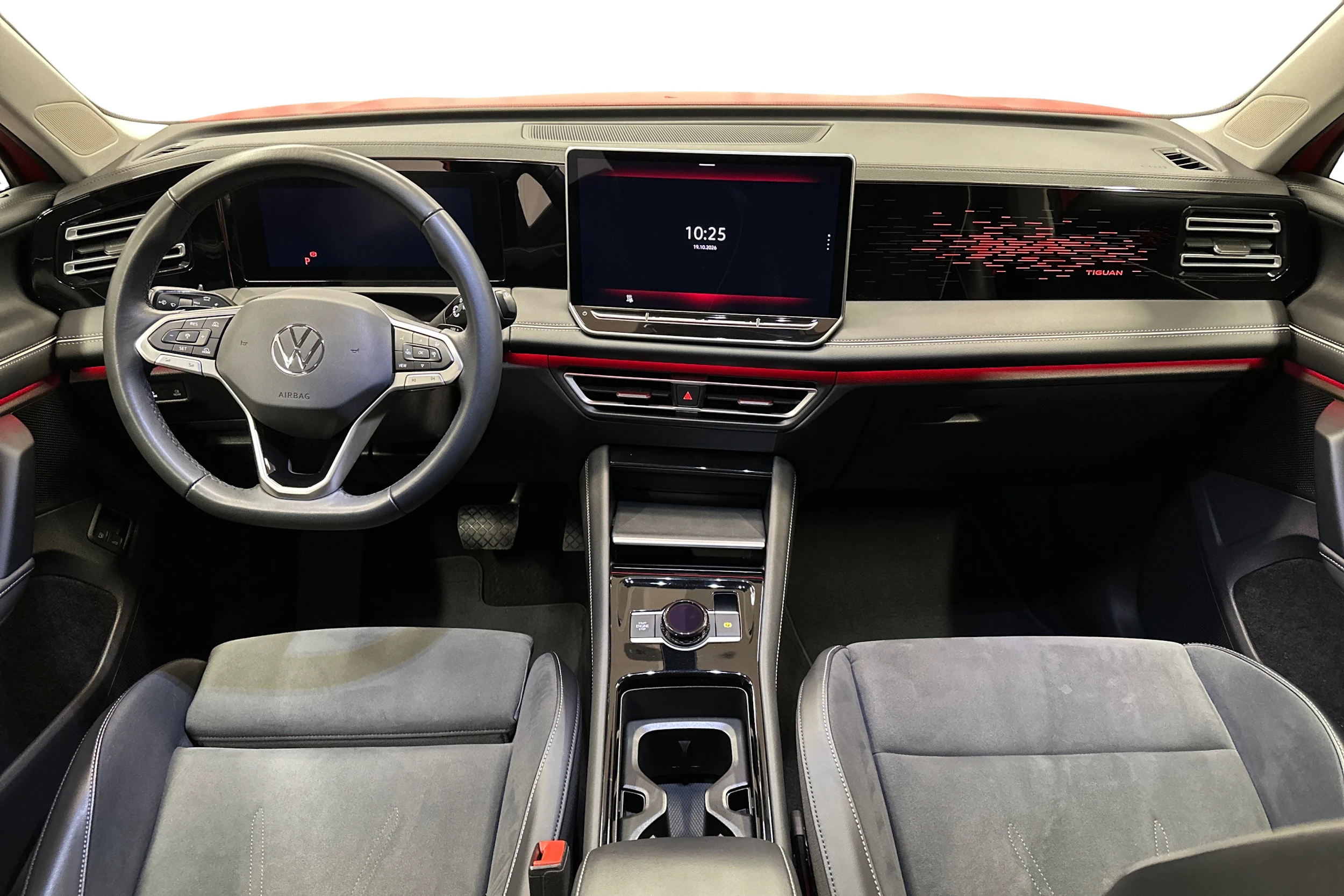 punainen Volkswagen Tiguan 2025 kuva 12.