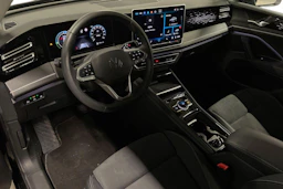 musta Volkswagen Tiguan 2025 kuva 6.