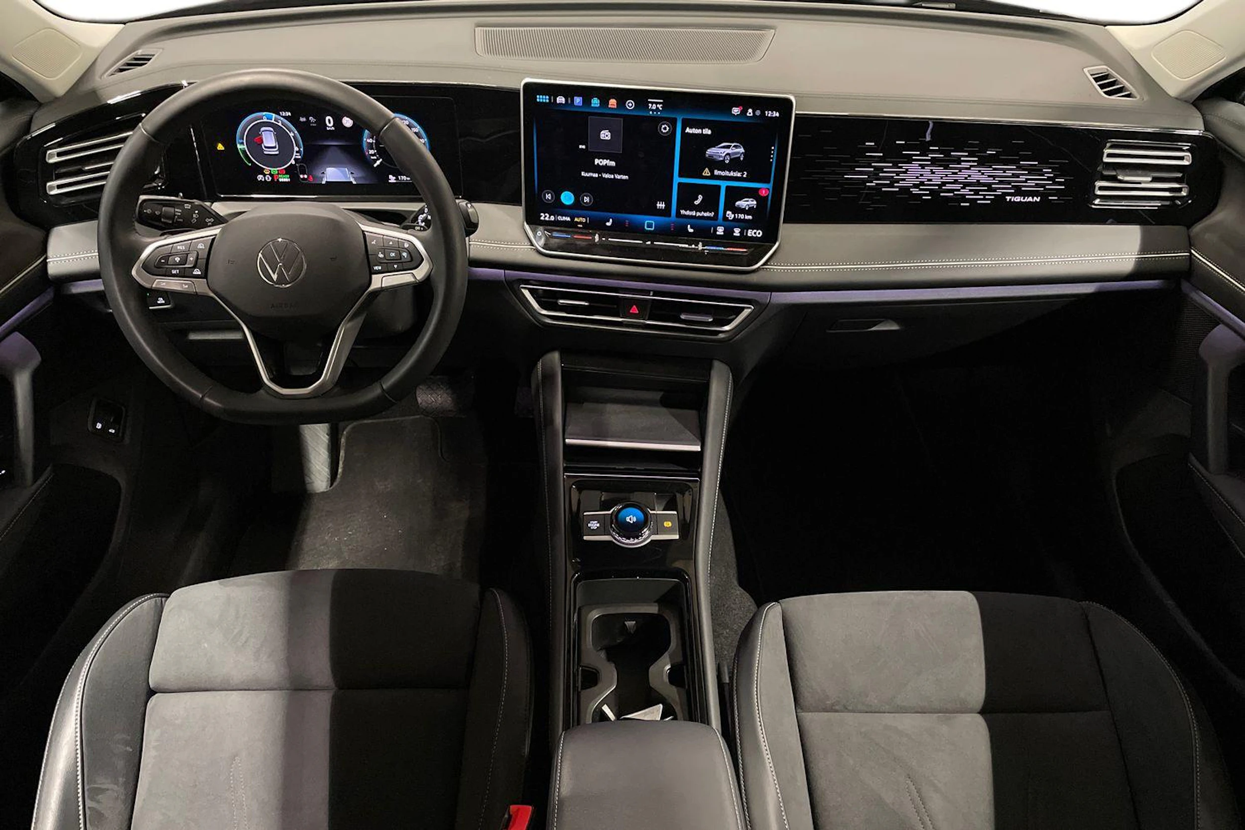 musta Volkswagen Tiguan 2025 kuva 7.