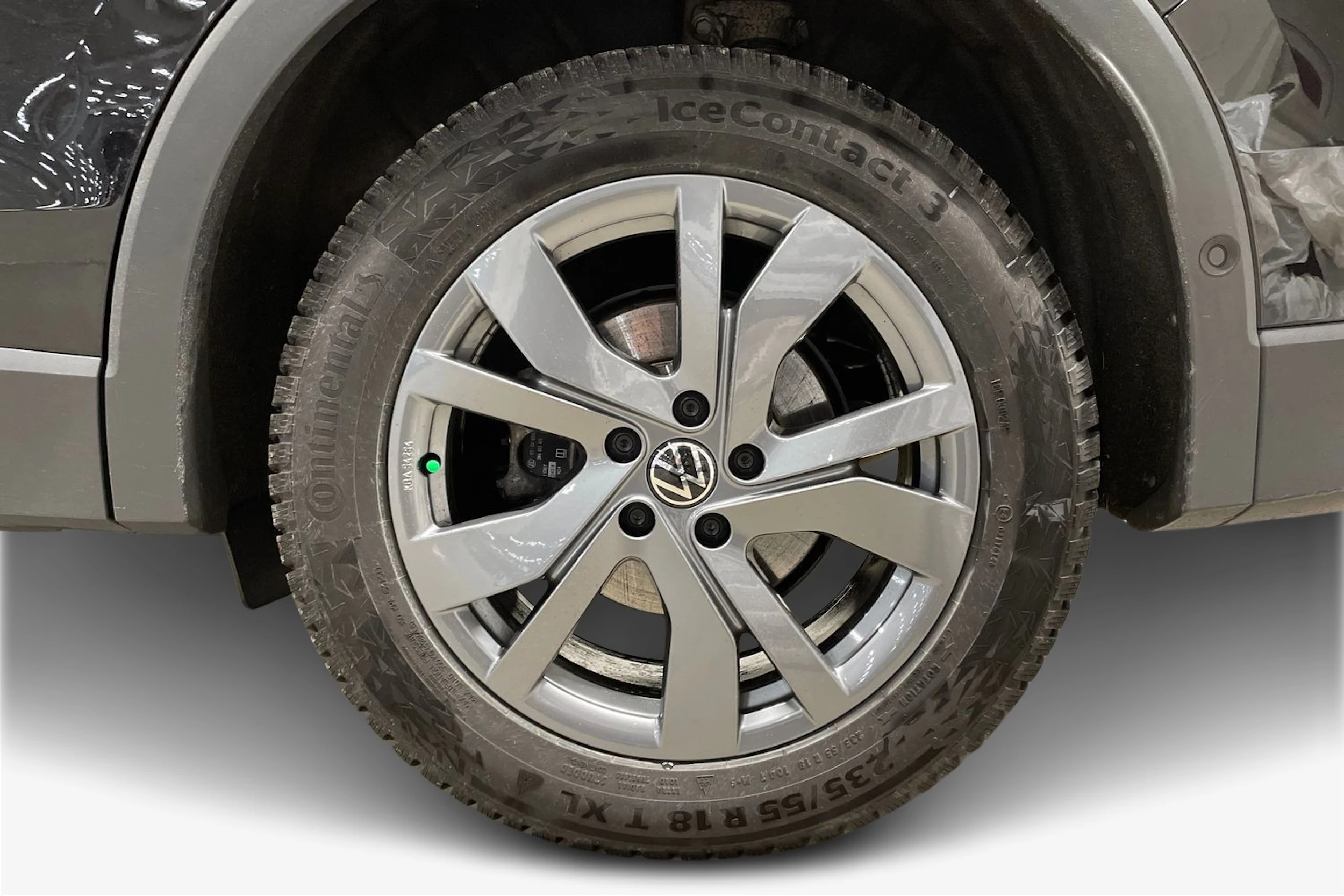 musta Volkswagen Tiguan 2025 kuva 9.