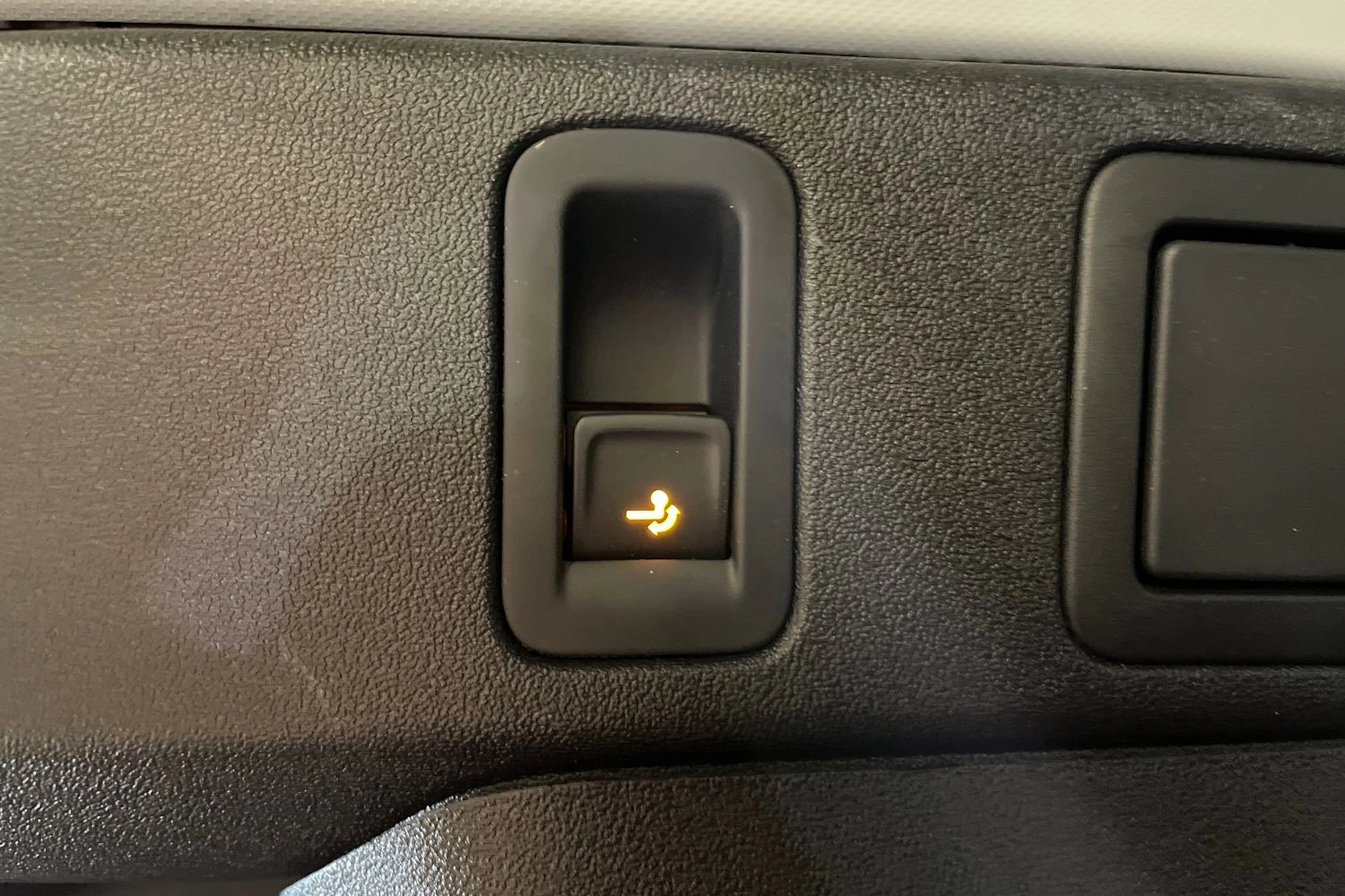 musta Volkswagen Tiguan 2025 kuva 14.