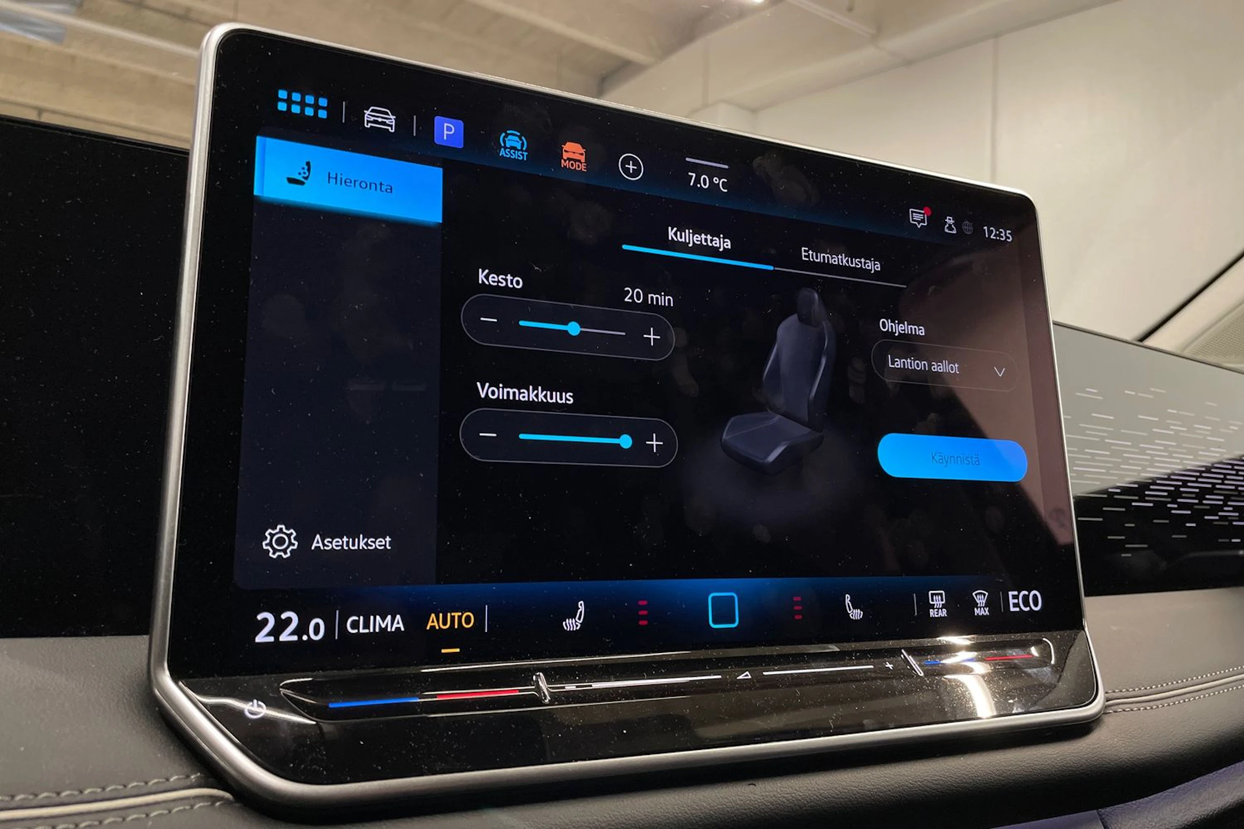 musta Volkswagen Tiguan 2025 kuva 18.