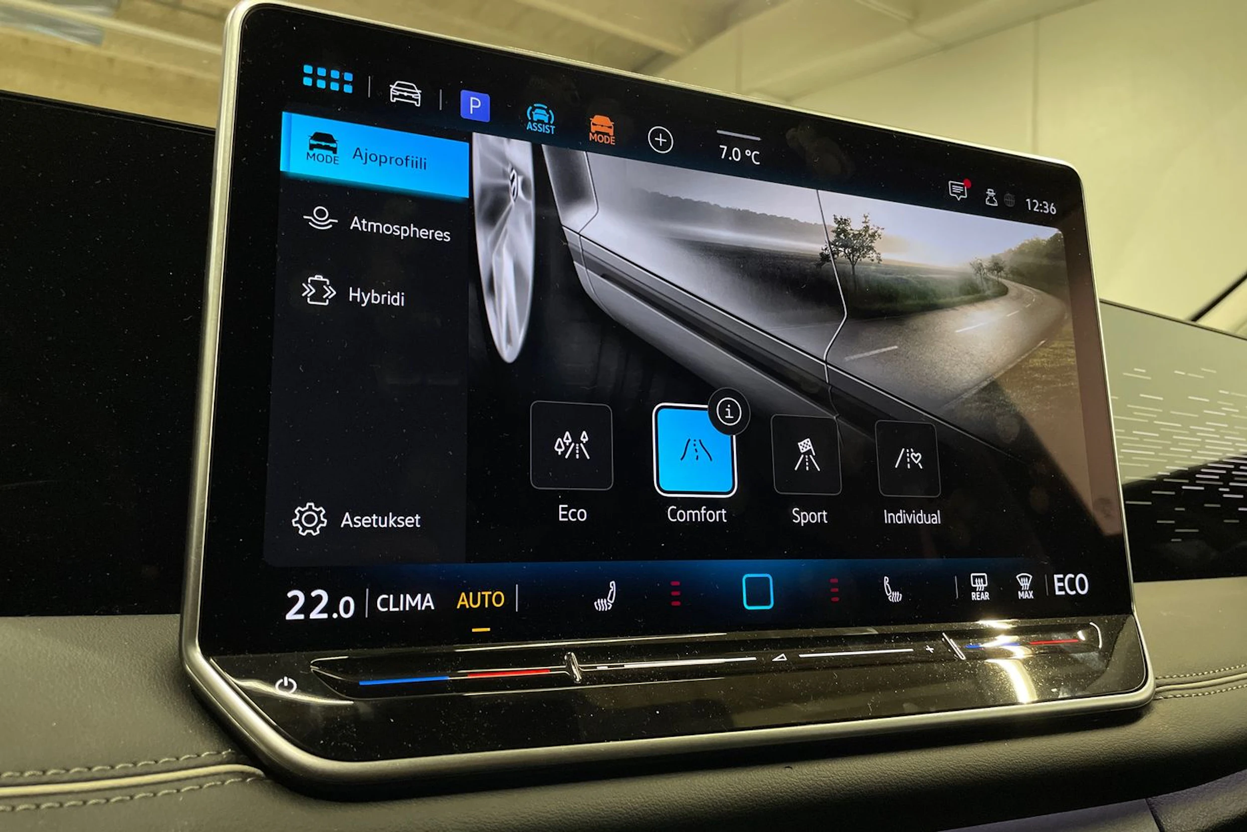 musta Volkswagen Tiguan 2025 kuva 20.