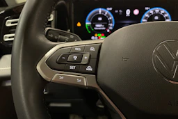 musta Volkswagen Tiguan 2025 kuva 25.