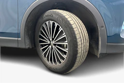 sininen Volkswagen Tiguan 2025 kuva 9.