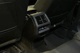 sininen Volkswagen Tiguan 2025 kuva 33.