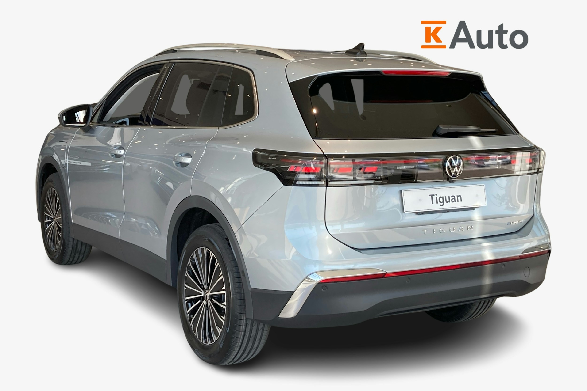 harmaa Volkswagen Tiguan 2025 kuva 2.