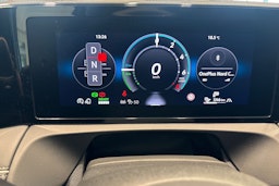 harmaa Volkswagen Tiguan 2025 kuva 15.