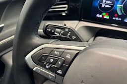 harmaa Volkswagen Tiguan 2025 kuva 17.