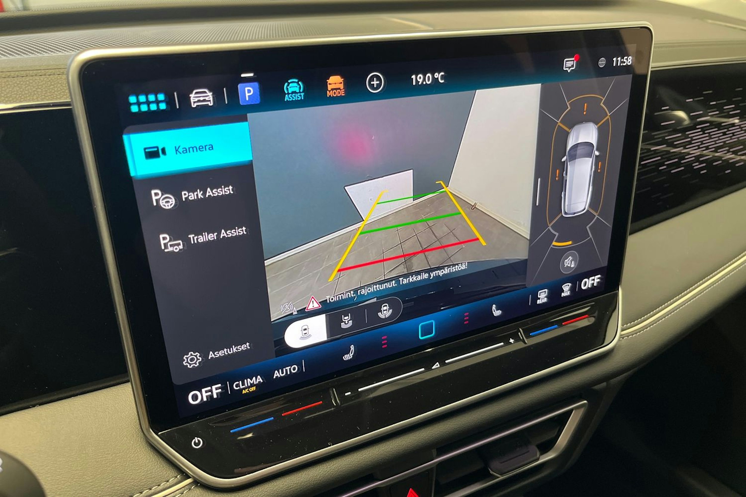 sininen Volkswagen Tiguan 2025 kuva 12.