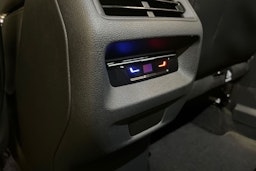 sininen Volkswagen Tiguan 2025 kuva 15.