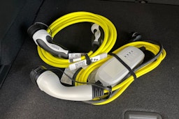 sininen Volkswagen Tiguan 2025 kuva 19.