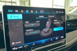 sininen Volkswagen Tiguan 2025 kuva 15.
