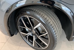 harmaa Volkswagen Tiguan 2025 kuva 10.