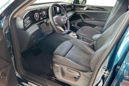 sininen Volkswagen Tiguan 2025 kuva 6.