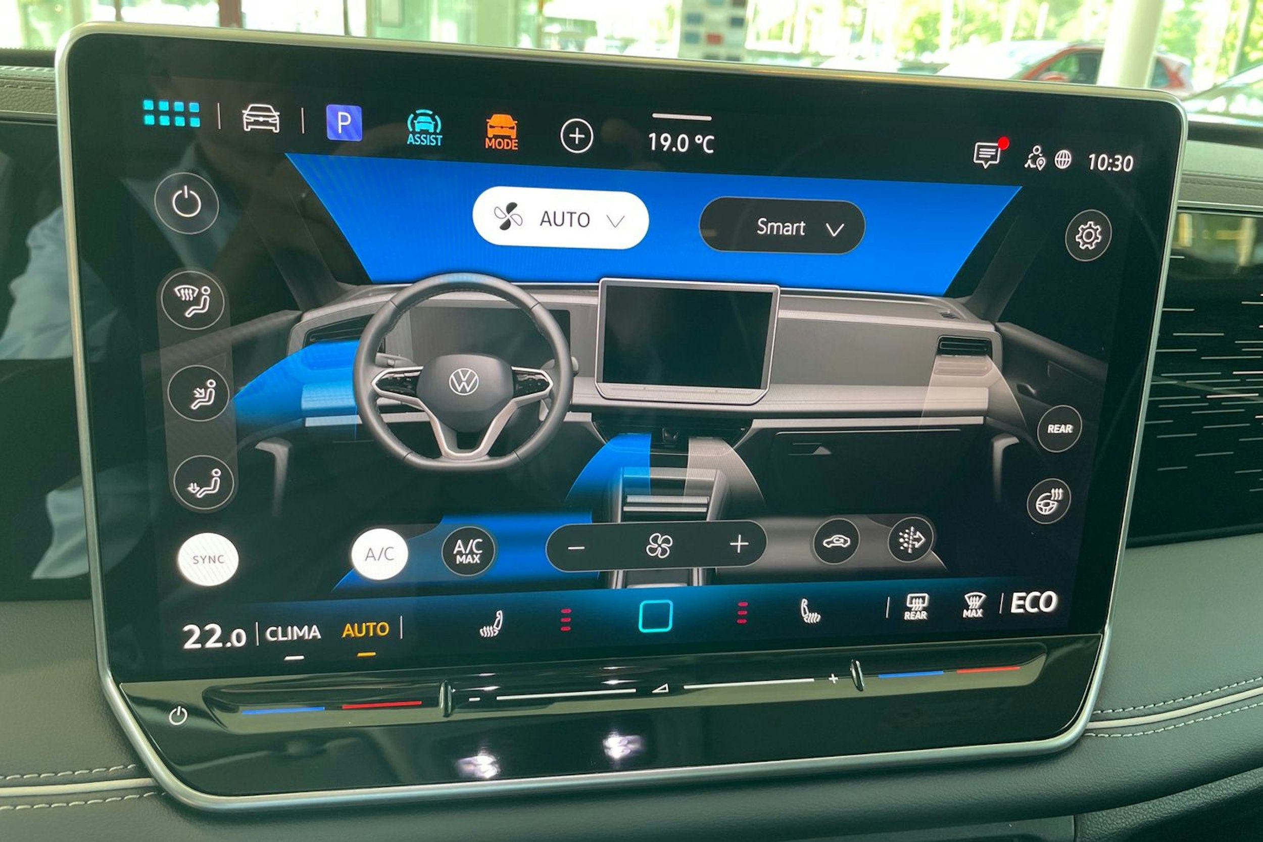 sininen Volkswagen Tiguan 2025 kuva 15.