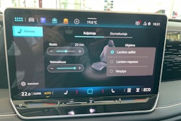 sininen Volkswagen Tiguan 2025 kuva 16.