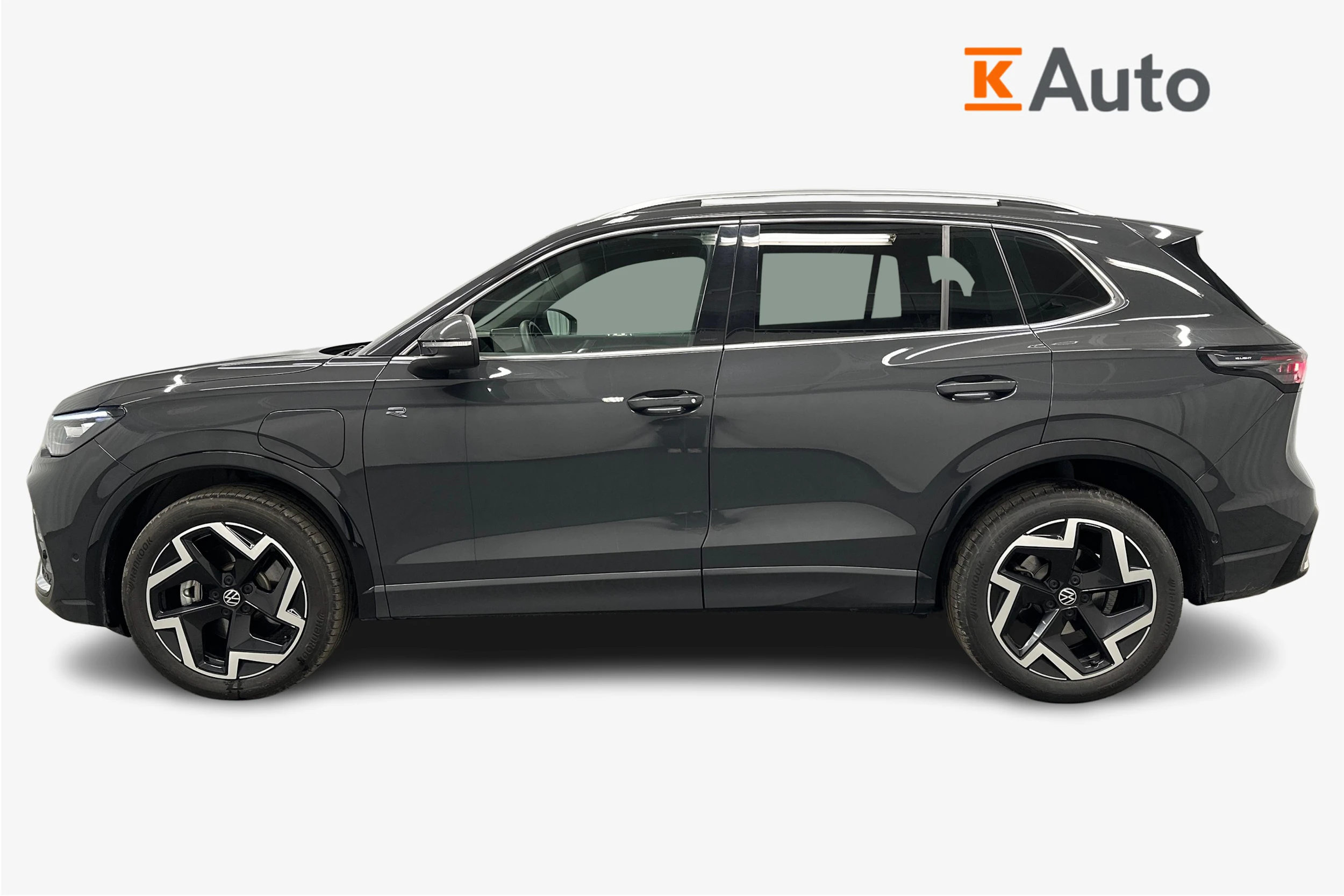 harmaa Volkswagen Tiguan 2025 kuva 5.
