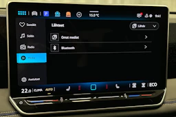 harmaa Volkswagen Tiguan 2025 kuva 21.