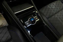 harmaa Volkswagen Tiguan 2025 kuva 35.