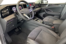 valkoinen Volkswagen Tiguan 2025 kuva 7.
